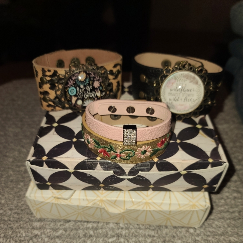 Set of 4 Plunder Bracelets